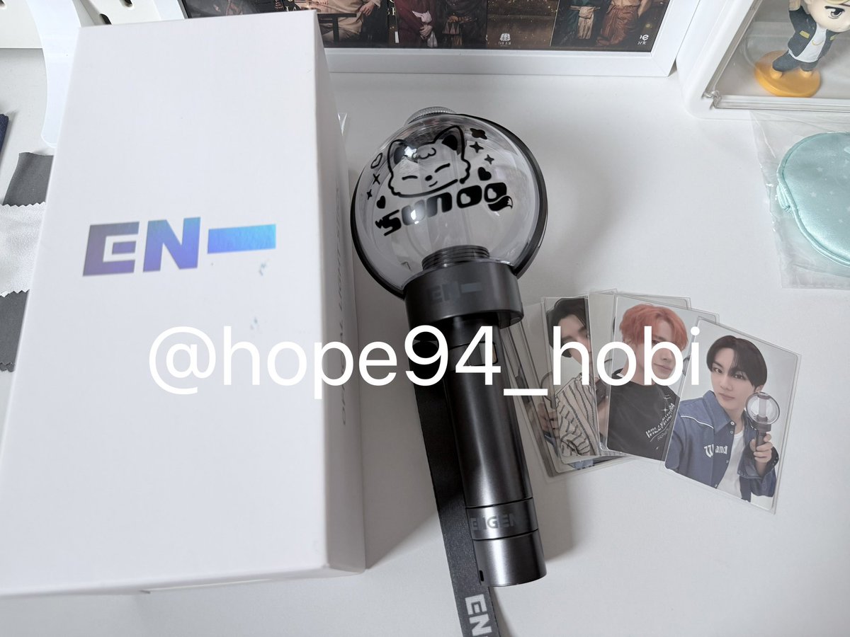 hope94_hobi's tweet photo. 700 รวมส่งค่ะ ใช้ไปคอน 1 ครั้ง ขอบครบกล่องค่ะ

#ตลาดนัดENHYPEN #ตลาดนัดเอนไฮเพน https://t.co/yvJiU2UFEt