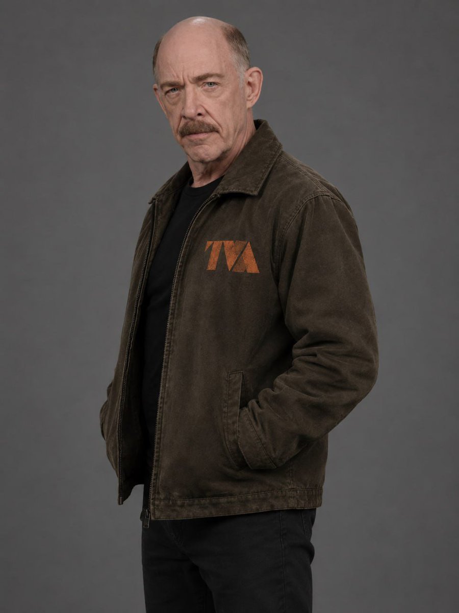 RmanAndre2's tweet photo. J. JONAH JAMESON IS OFFICIALLY RETURNING IN “AVENGERS: DOOMSDAY”

This photo from a recent photoshoot featuring an undisclosed cast was leaked. Apparently, J. Jonah Jameson may be involved in the incursions that Doctor Doom fears!

Avengers Doomsday Leak

#avengersdoomsday https://t.co/aAoRxeQRRD