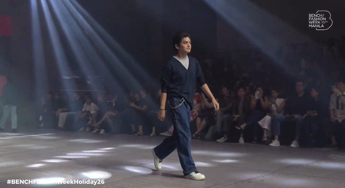 kowalerts's tweet photo. GENTLE WITH SETH ☺️

#SethFedelin gently walking the runway of
#BenchFashionWeekHoliday26 https://t.co/GeSi72xVvt
