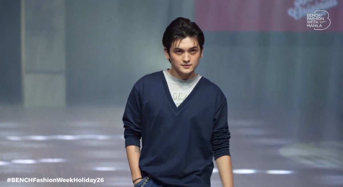 kowalerts's tweet photo. GENTLE WITH SETH ☺️

#SethFedelin gently walking the runway of
#BenchFashionWeekHoliday26 https://t.co/GeSi72xVvt
