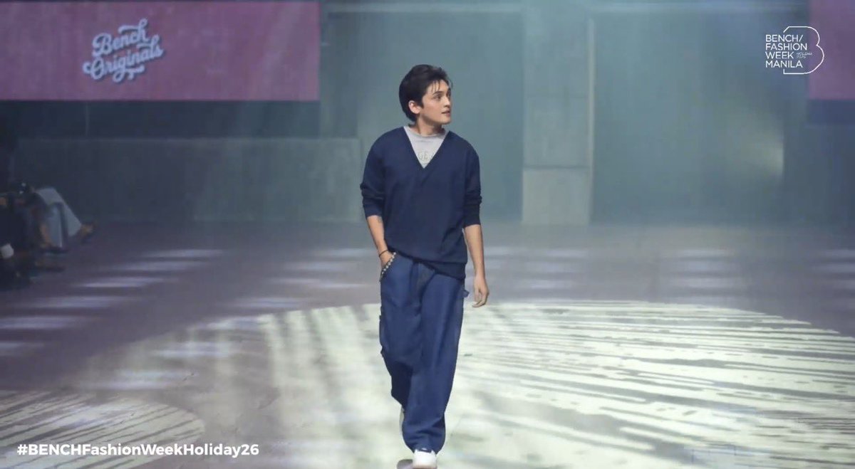 kowalerts's tweet photo. GENTLE WITH SETH ☺️

#SethFedelin gently walking the runway of
#BenchFashionWeekHoliday26 https://t.co/GeSi72xVvt
