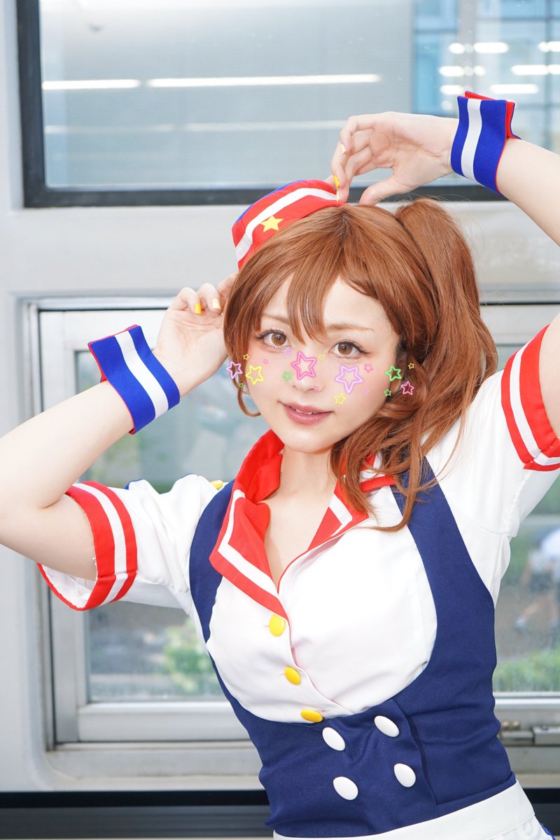 pinkukitoumei's tweet photo. 真美cos.
ちーちゃんマックコラボおめでとう🎉🍔 https://t.co/vYySVP8H4U
