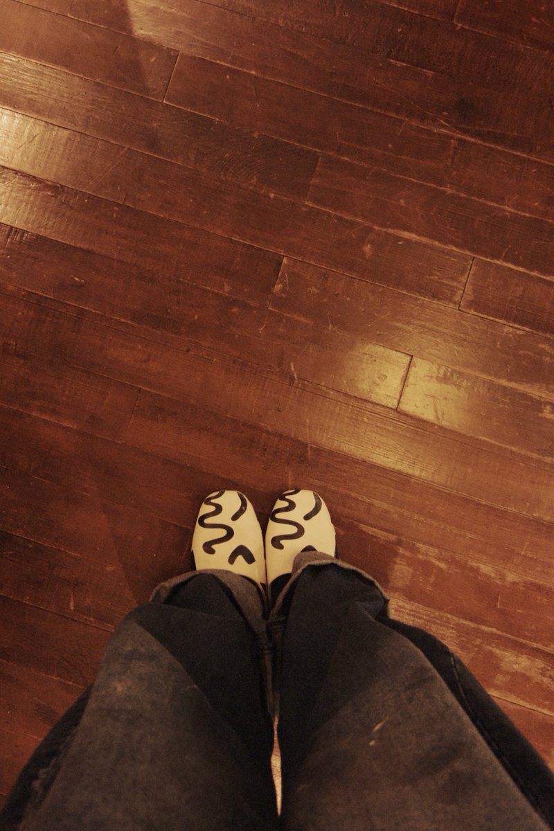 hzzel7's tweet photo. ぱむ、pamm、パム。家。
ニットブランケットかわいすぎて連れて帰ることにした🧶
新居一緒にいこうなあ https://t.co/cHDb2vEPwY
