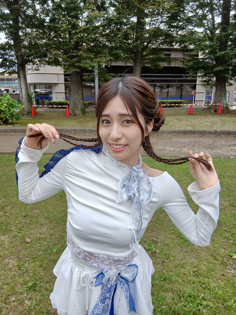 m_n_robita's tweet photo. 久々の葵ちゃんのサイン。
新規 (Amphoriaは初)の写メはばもさん。
ミキちゃんは、徒歩圏内 (町内)の神社へ 『カワウソちぃたん☆が行くホントの日本』のロケできていたのでした。
#Amphoria
#餃から食べてアンフォリア https://t.co/m0w60DrlKI