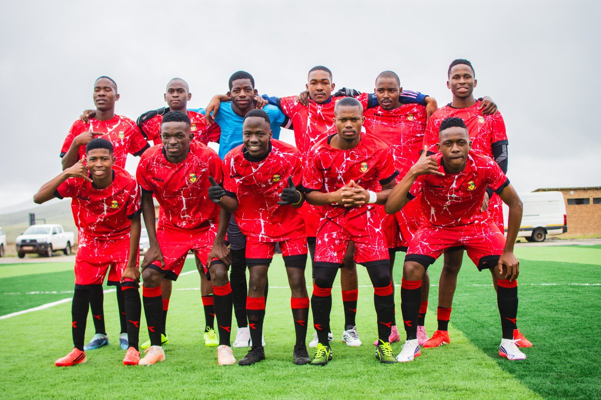 TARDI540202's tweet photo. MATCH 5 UNDERWAY! ⚽🔥
Elsenburg taking on Tompi Seleka in game five of the day!
The action is live and both teams are giving it everything on the pitch!
#NACSANO2026 #SoccerWeek #ElsenburgFC #TompiSelekaFC #LiveAction #MatchDay #TARDI https://t.co/39uoxDnXY4