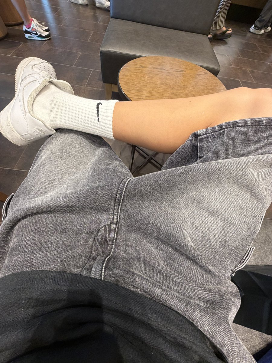 2bcza's tweet photo. ふいんき❤️‍🔥 https://t.co/axRP7rhtxs