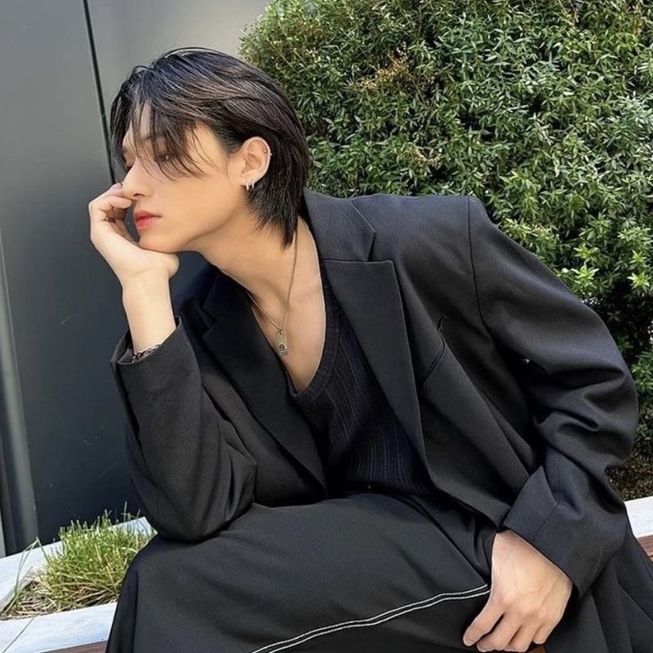 Wo_oYng's tweet photo. 🖤 https://t.co/0obpv4jm5v
