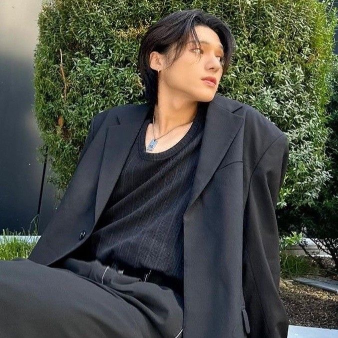 Wo_oYng's tweet photo. 🖤 https://t.co/0obpv4jm5v
