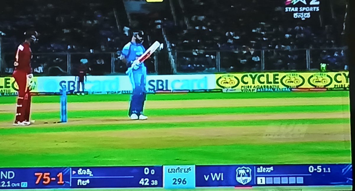 Abhi_GOAT18's tweet photo. Most Awaited Moment is Here after So Many days GOAT @imVkohli On Field Crowd Says Everything 

King Always king #ViratKohli 
#INDvsWI https://t.co/IqiwHGF6IS