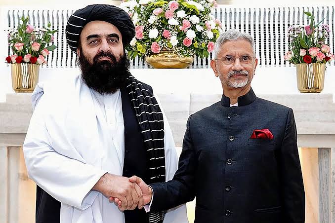abdul1863785's tweet photo. @narendramodi India and the Taliban are now one; both are extremists. Human rights violations are common in both, Modi has pushed India towards destruction. https://t.co/R2br6ZMcCA