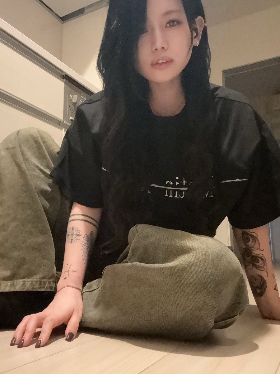 goldeniori's tweet photo. ただいま！
私服みたいって言われたからね https://t.co/vOdXnTrYVV