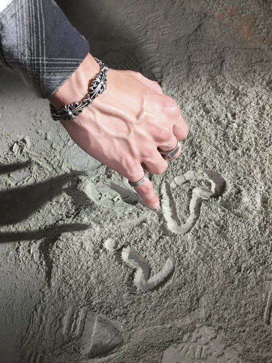 sforyuj's tweet photo. 어서오세요🪷 ((새로운 덕질계]] https://t.co/uYHfF3u2g9