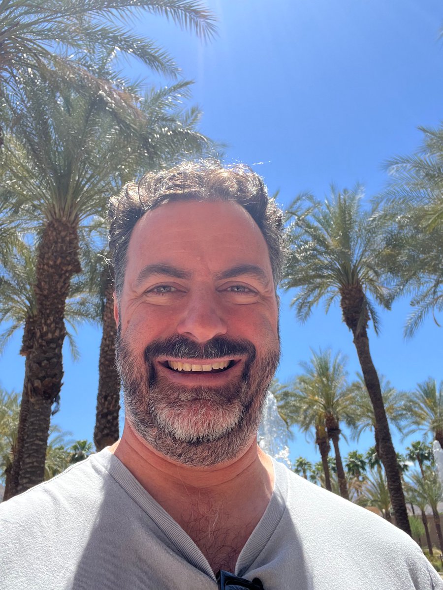 Nir_Bashan's tweet photo. I’ve spoken on stages to more than 500,000 people.
After that many stages, I’ve learned something:
The goal of speaking isn’t to fill a room.
It’s to change what happens after people leave it. #keynotes #author #nirbashan #solutionmindset https://t.co/U9TUZQMsuo