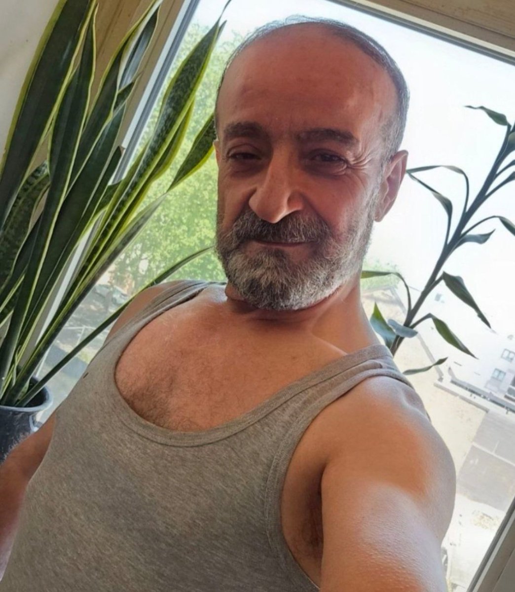 Alistanvnbf's tweet photo. @6M04dzNcMSlPgFE يا  سلام  على جمال الشمس 🌞  ينور بالنهار  والقمر يضوي بالليل  🌕 ياريت  أكون معكم  😘💋💞💞💞 https://t.co/tVkk1WA6ra