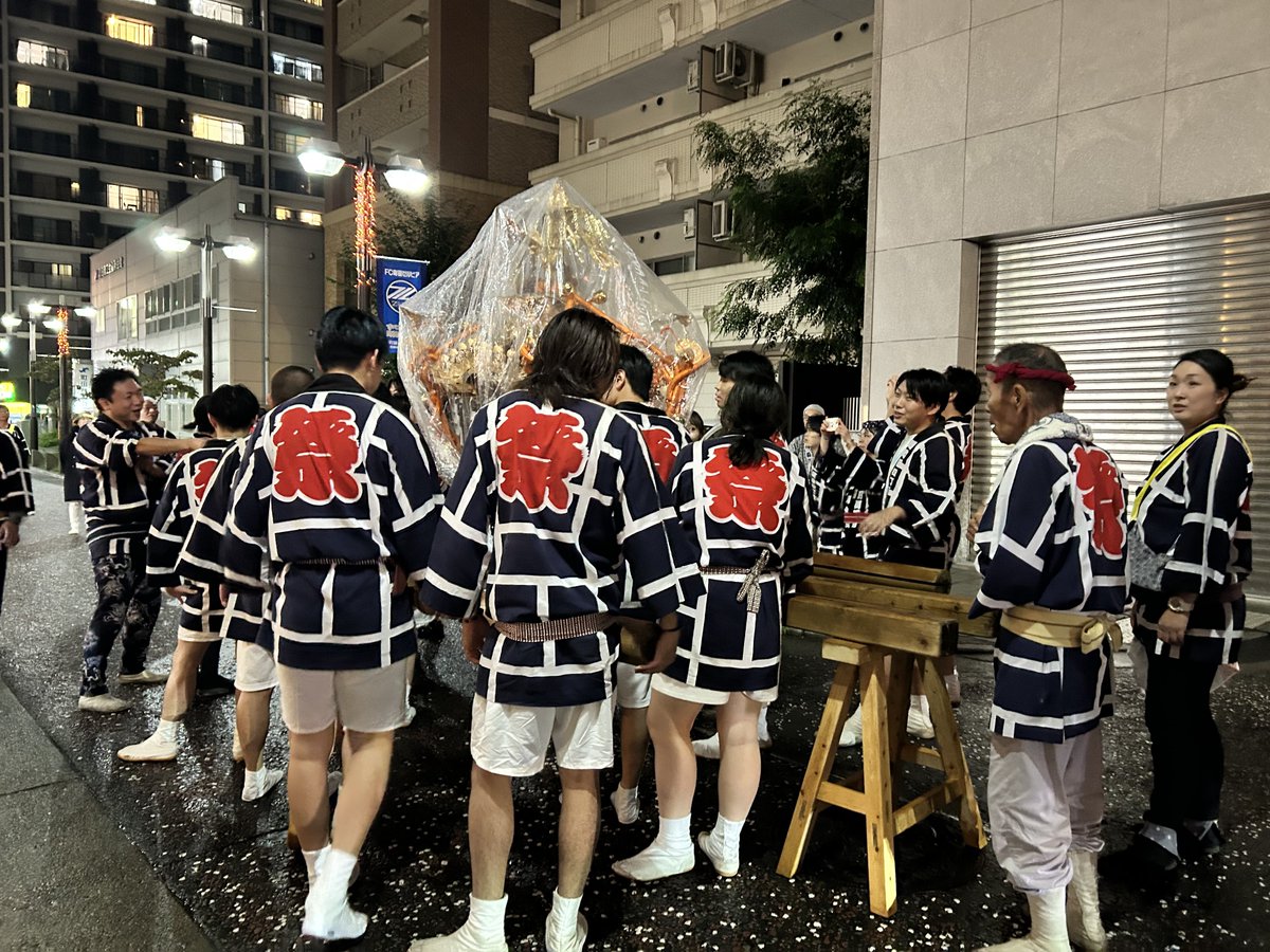 kobamari8dx_UWF's tweet photo. 2日間お神輿お疲れ様でした！！
めちゃくちゃ楽しかった！！！！
今年のMVPは絶対に私、小橋マリカ8デラックスです。
#UWFgakupro
#町田天満宮例大祭 https://t.co/sBhls36YNd