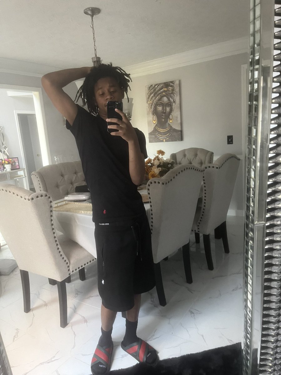 nofaxe404's tweet photo. I need new friends in atl #atl #atlanta #18+ #dekalb #bbc #blockboy #ebonyteen https://t.co/3UC2vOhIuV