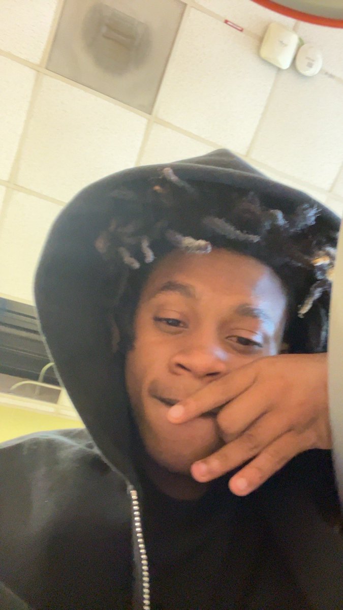 nofaxe404's tweet photo. I need new friends in atl #atl #atlanta #18+ #dekalb #bbc #blockboy #ebonyteen https://t.co/3UC2vOhIuV