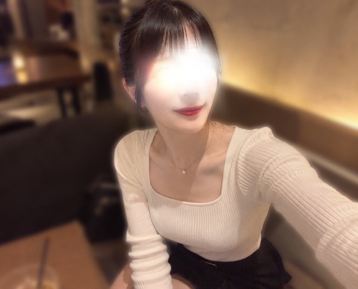 Sakura___room's tweet photo. 先日も本指さま方🈵ありがとうございました🙇🏻‍♀️🌸

来週は土日にいます🎶
10/3 神楽坂 18:00〜4:00
10/4 代々木 13:00〜21:00

10月もあったかい時間を一緒に過ごせたら嬉しいです🌸 https://t.co/fuUA9Er39i