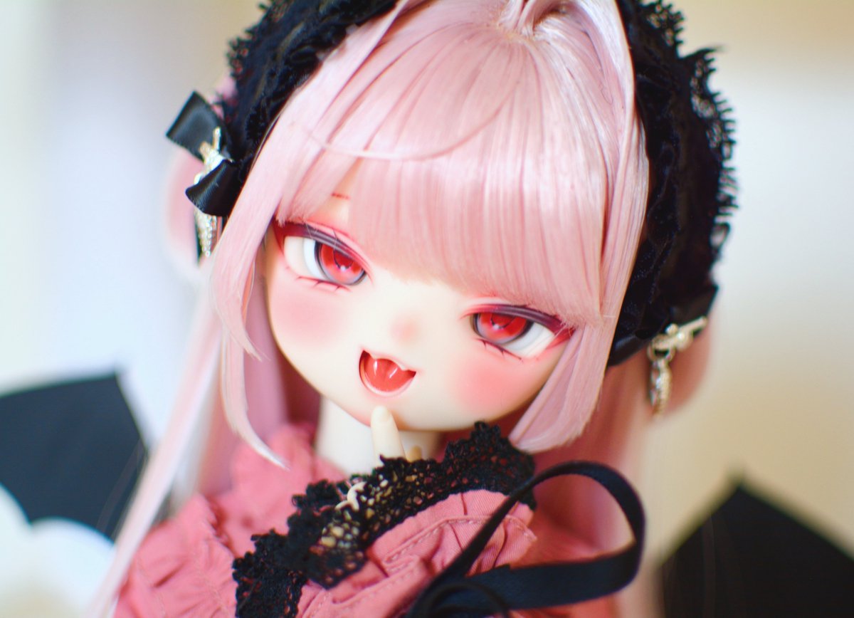 zegudoll's tweet photo. 🩷🐈‍⬛
地雷服ってｲｲﾈｯ
 #まるどーる
 #MDDはいいぞ
 #ドールオーナーさんと繋がりたい https://t.co/2btcw0M0mJ
