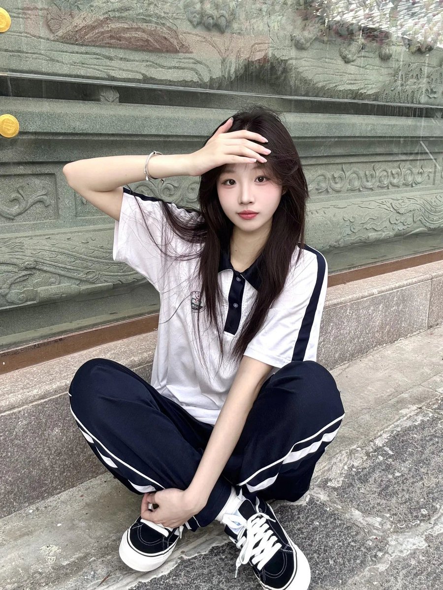 TeresaNuneq4rj's tweet photo. 高中生…我真的不要 🚪  

真的给🦋看 不信你试试 

                我真的是女菩萨！！！ https://t.co/1SkOWppIco