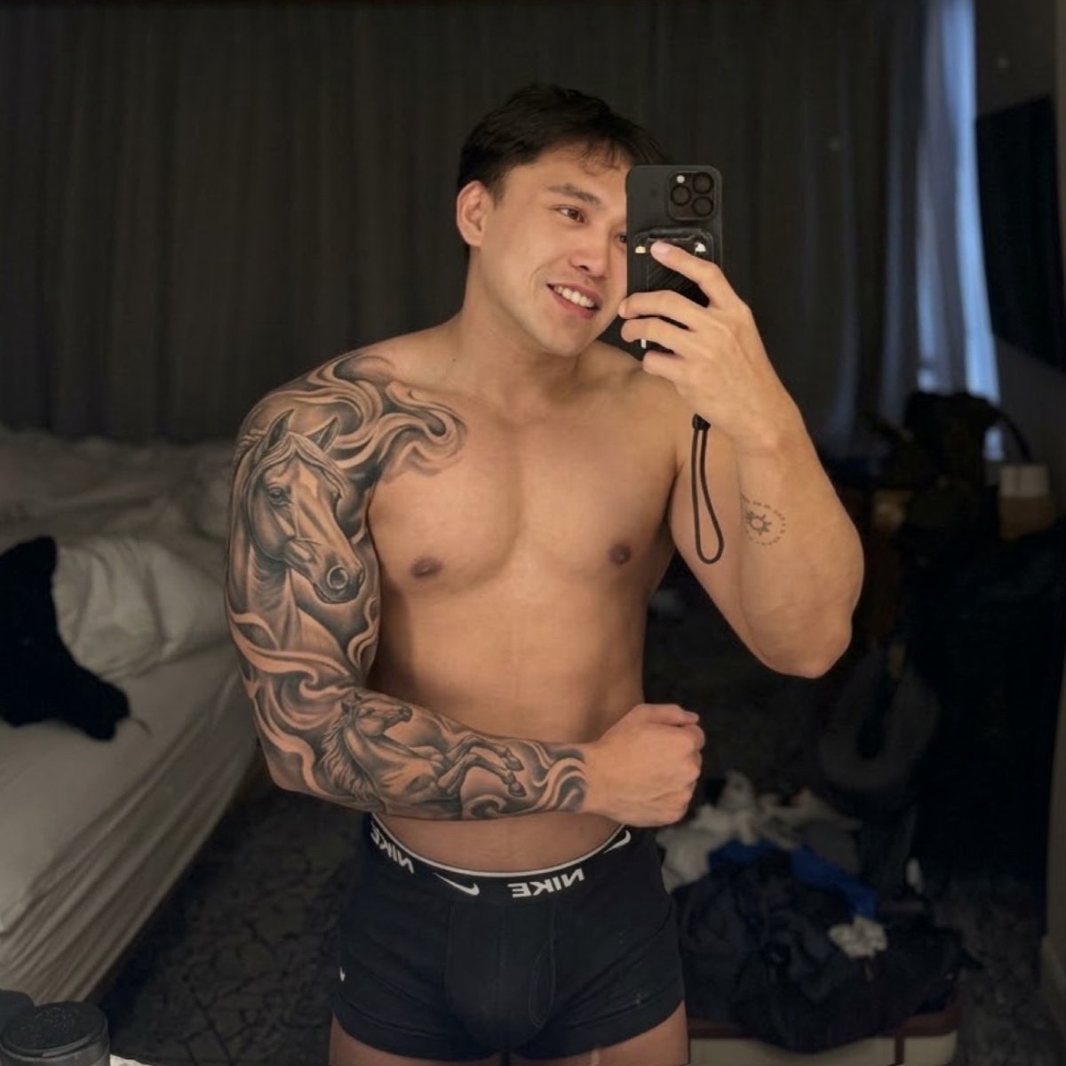 iKeinnot's tweet photo. Hi
#grok #tattoo #gymer https://t.co/NJ63wrdVx5