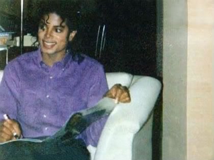 thradgf's tweet photo. mikey in purple https://t.co/lOzUMJienr