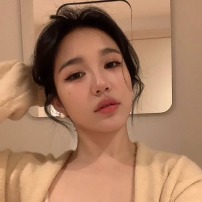 ikdxvb's tweet photo. #新头像 https://t.co/99yep2JxDL