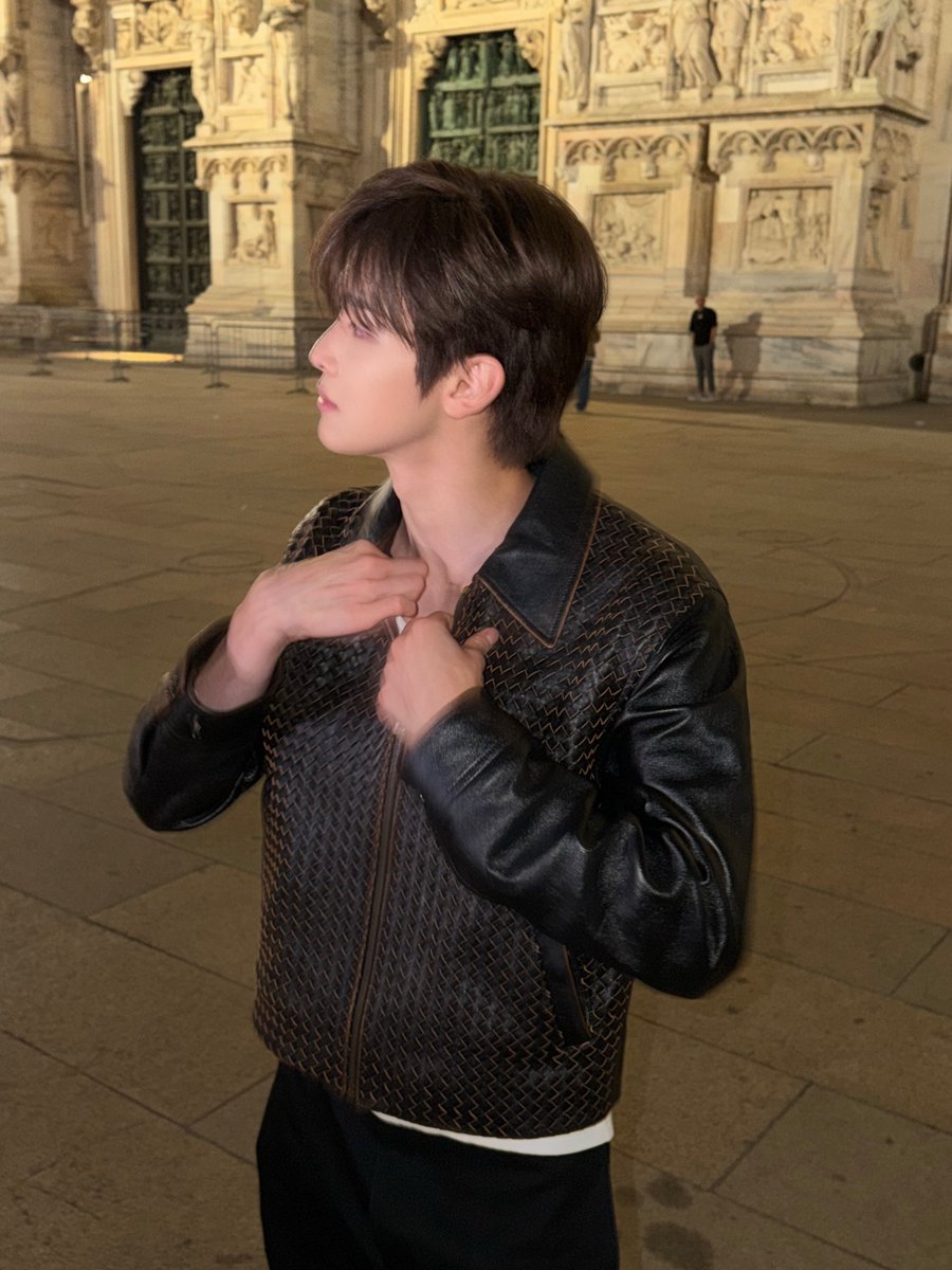 riize_archives's tweet photo. 260927 #SUNGCHAN riize_official instagram

#BottegaVenetaSS27xSUNGCHAN
#BottegaVenetaSS27 https://t.co/PTSK9RS70M