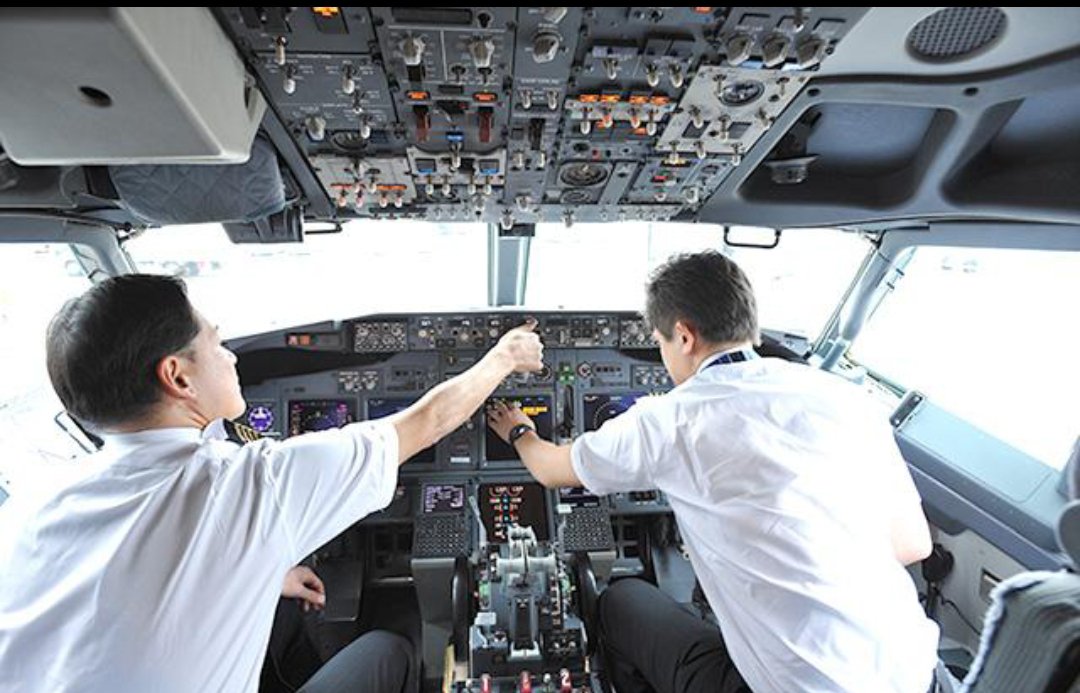 ThinkBetterNow7's tweet photo. 「永瀬の親がパイロット」って聞いて
飛行機のパイロットだと思ってる新規、多すぎない？😂

古参なら別の意味だって分かるやつ。 https://t.co/H0wt2rx51h