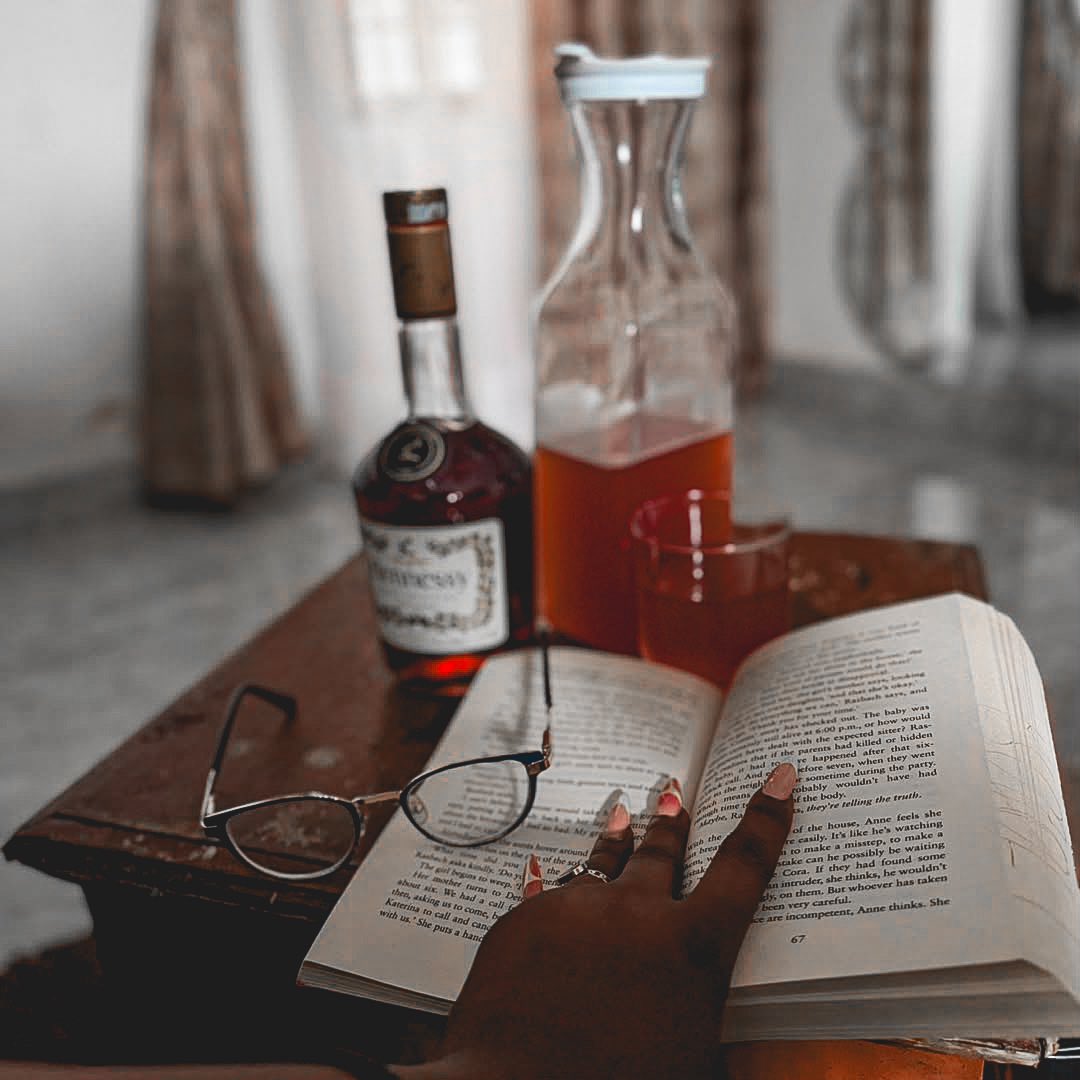 EdoFirstLady's tweet photo. ~ Not every good moment needs a crowd.
Sometimes, it’s just a quiet room, your favorite activity and a glass of Hennessy.

Consider this a cue from me to you, to pause and recharge. https://t.co/tiKQExu5MW