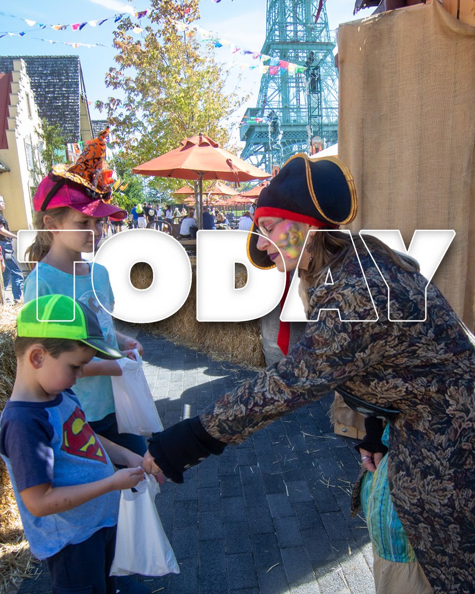 KingsIslandPR's tweet photo. It's time for fall fun the whole family can enjoy! 🍂✨ Tricks and Treats is HERE at Kings Island, running Saturdays and Sundays from 11 AM - 6 PM through November 1st. See you at the park! https://t.co/TtWy8cKVkF