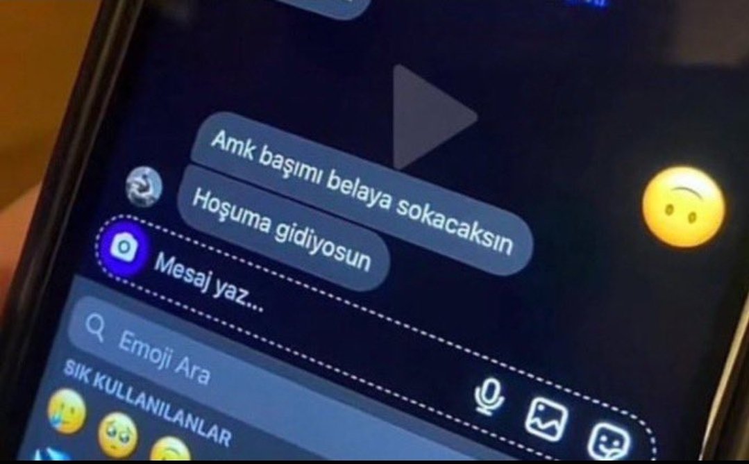 sisisprivate's tweet photo. midemizi bulandirtiktan sonra bir dal daha yaktigimiz sigarayla https://t.co/OxSccF6lP4