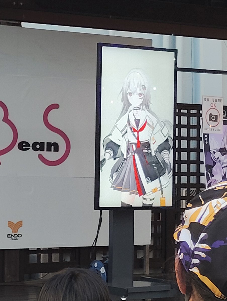 YFVC0132's tweet photo. ちょうど一年前、巫てんりさんの仙台での路上ライブの日。現地ライブの迫力に魅了されてここから色々な人のライブに行くようになりました。 https://t.co/Aw09p9krkR