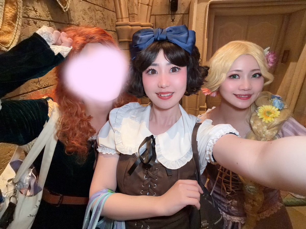 taiyousansan042's tweet photo. 3日目と4日目！

#dハロ仮装2026 https://t.co/bebudrIhDp