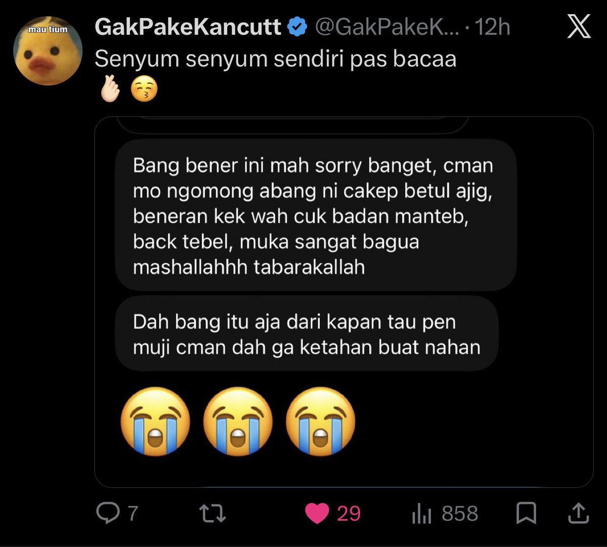 rawlessraw's tweet photo. @GakPakeKancut Kalau lagi insecure, harus liat ini https://t.co/yASz4tw9gA