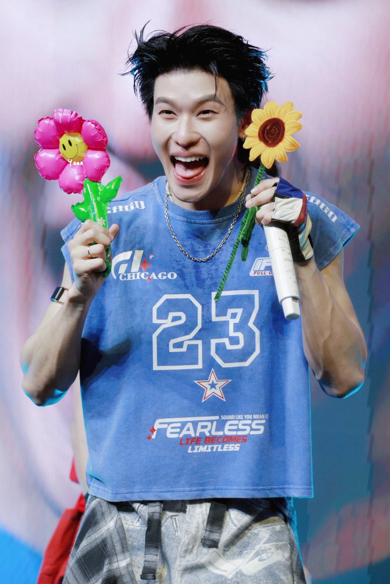 YanaWithU's tweet photo. 🌻😽 

MITRTIMEVol3 x OFFROAD
#ออฟโรดมิตรTimeที่มิตรทาวน์
#ต้าห์อู๋ออฟโรด #DAOUOFFROAD
#ต้าห์อู๋ #DAOU #oueiija
#ออฟโรด #offroadKTP #OFFROAD https://t.co/wqG22vBDb8