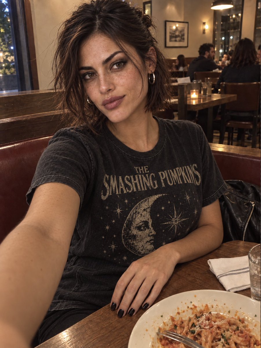 OnlySabineX's tweet photo. @owen_dpiggy Send me your coffee money. I also want a pastry, which brings it to $20 per morning. DM me for payment details. https://t.co/3bU3it19uN