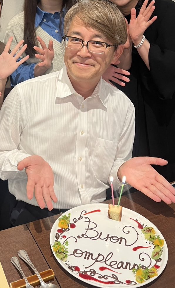 yuzutapioka's tweet photo. お誕生日会🎂 https://t.co/P2VC183L1T
