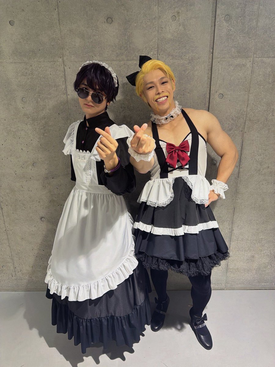 by_shohei's tweet photo. “私立ドズル学園  #ぶっとびな祭！！”
【Day2】同時視聴配信ありがとうございました！

京王アリーナの会場全体が赤色のライト一色になったあの景色は一生忘れません。
僕の宝物です🦍🍆🍌⛄️🐷

ぼんさん精神的にも物理的にもたくさん振り回してごめんねぇ😁

“ま、ひと段落🫰” https://t.co/jHC7wHwbIx