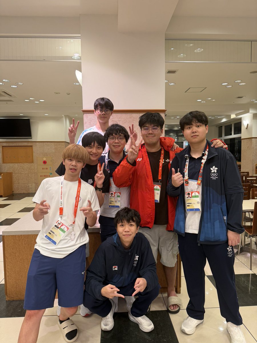 PU_Ice2's tweet photo. AE and SAR Reunion https://t.co/kNbu1PPYT6