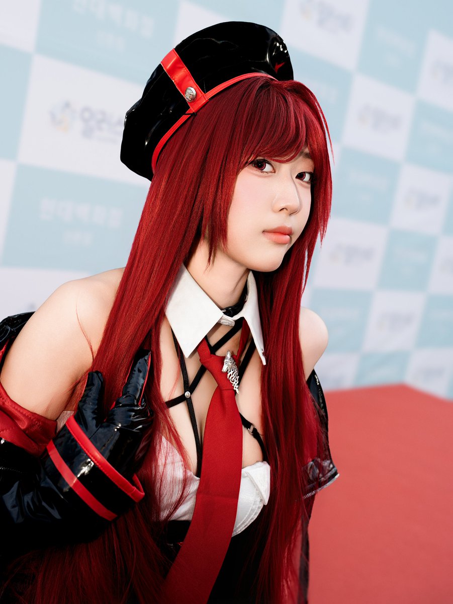 yalong1234's tweet photo. 20270927 신촌 코스어 페스타

니케 - 레드후드 라피
📸:@tkfrn_k

#nikkecosplay #メガニケ #メガニケ https://t.co/panLtODmU5