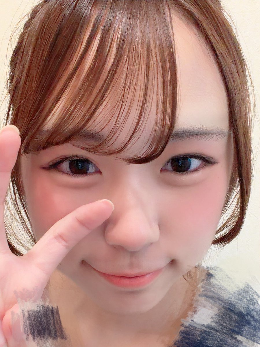 ann__mignon's tweet photo. 顔面どあっぷ😘
寝る前に見たらあなたの夢にあらわれるかも、！？🤭︎💞
おやすみなさい！！ https://t.co/Lu2dbnE7jr