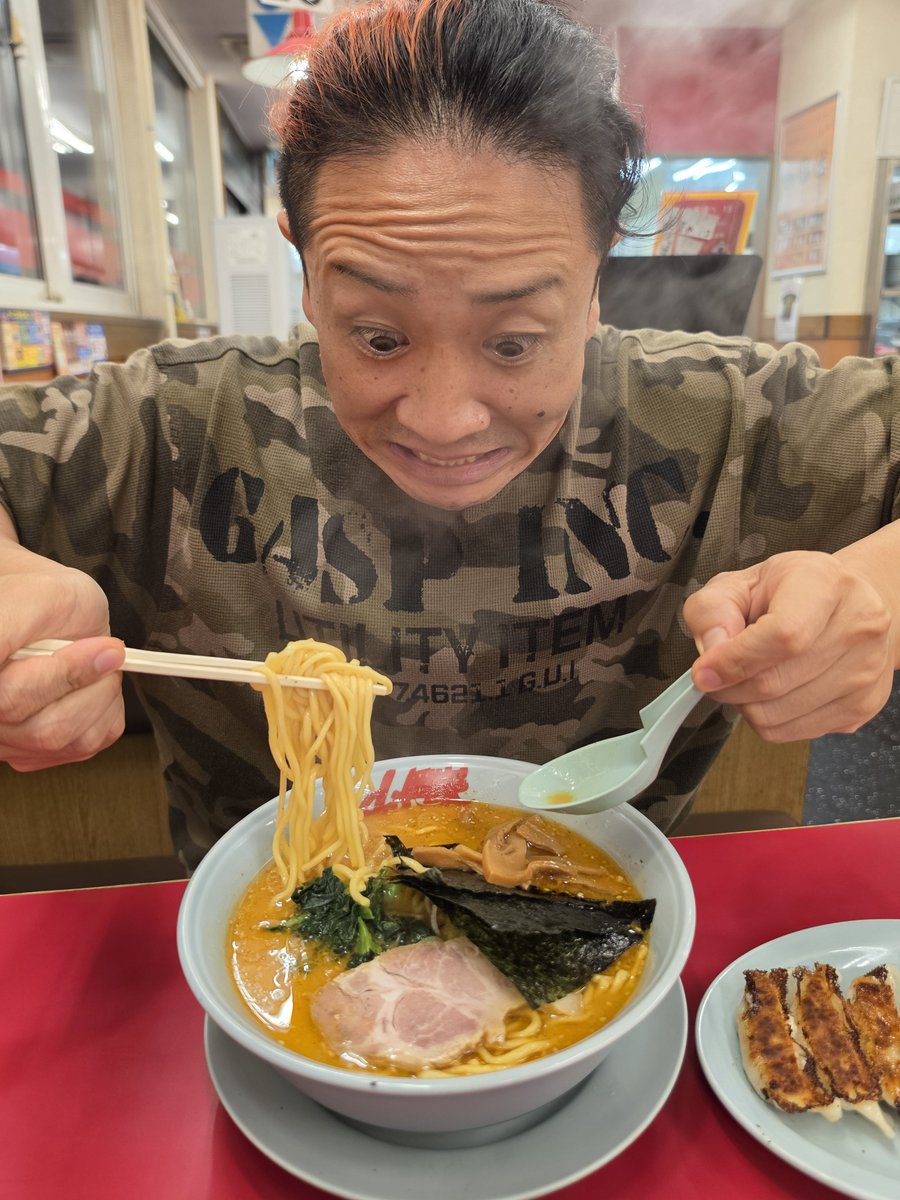 Shinya1499's tweet photo. いただきます🍜 https://t.co/vCBUrlMKNm