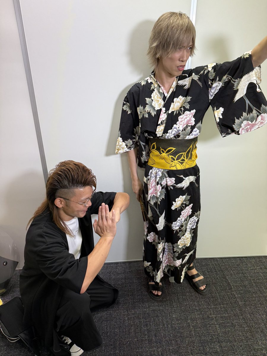 gorakubeta's tweet photo. 前の撮影会のをAIの力で上司と部下をそれなりに再現してもらった笑

きっとこんな感じかな✨

#リアルピース
#リアルピースこーた
#撮影会
#思い出
#リアピ族 https://t.co/Y153dbQVW7