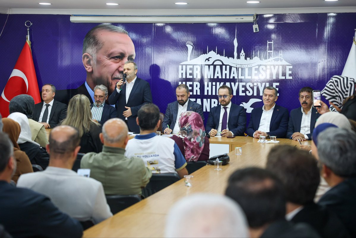 MustafaY_K's tweet photo. Milletimizle iç içe, gönül gönüle! 🇹🇷

Türkiye Yüzyılı vizyonumuz doğrultusunda sahadaki tempomuzu artırıyoruz. MYK Tanıtım ve Medya Başkanımız Sayın Faruk Acar, Erzurum Milletvekilimiz Abdurrahim Fırat, Mardin Milletvekilimiz Faruk Kılıç, Sakarya Milletvekilimiz Murat Kaya ve 27. Dönem Milletvekilimiz Ahmet Hamdi Çamlı’nın katılımlarıyla ilçe teşkilatımız olarak sahaya indik.

Zeytinburnulu hemşehrilerimizin güler yüzü ve samimi sohbetleriyle güç bulduk. Sahada basmadık yer, girmedik gönül bırakmayacağız!