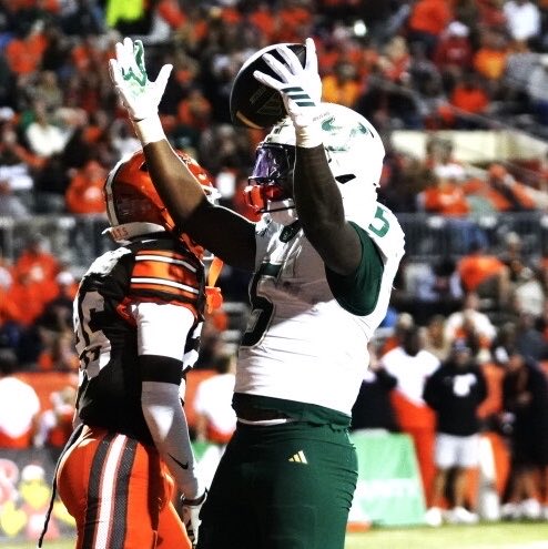 DarrienStarling's tweet photo. As week 4 wraps up in college football, the American Conference has the most teams (6) above .500 compared to other G6 conferences. (SBC 5, CUSA 2, PAC 2, MAC 2, MW 2).

USF 4-0
Memphis 3-1
UTSA 3-1
Tulsa 3-1
FAU 3-1
Army 2-1 https://t.co/2Wlu498zAK