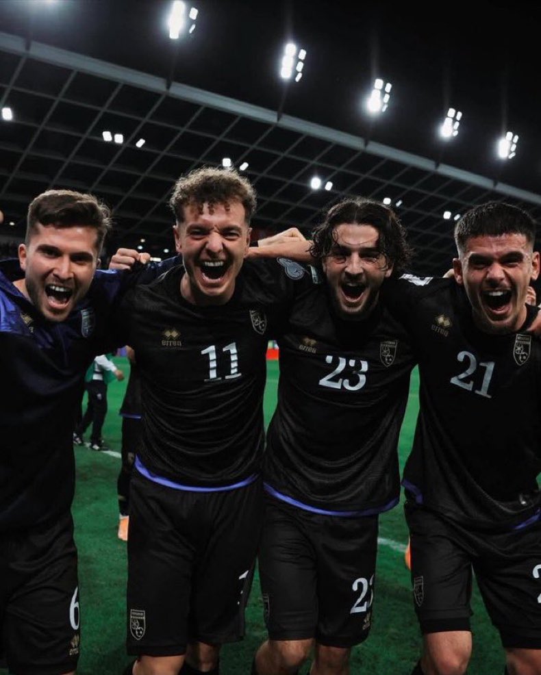 kosovarfootball's tweet photo. 🔮It’s time for score predictions!
Drop your score prediction for #AUSKOS 👇
🤞Our prediction: 🇽🇰1-0🇦🇹 https://t.co/bgXllncIDQ