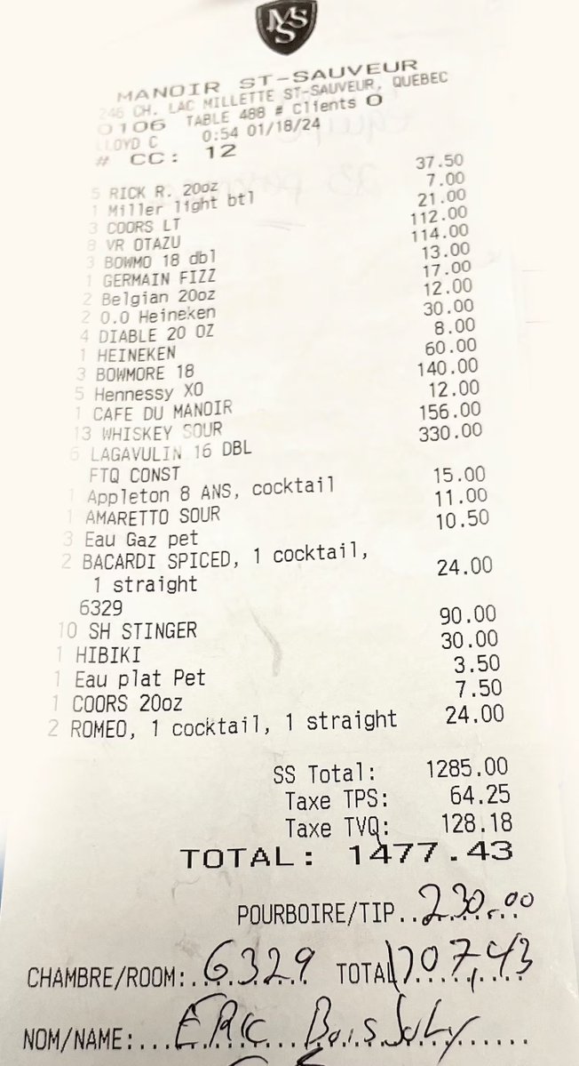 lucquebec's tweet photo. Quand le PQ s’entend avec les syndicats, ce sont les syndiqués qui paient la facture.

Les notes de resto de Magali Picard et de son entourage ne sont qu’un exemple. 

La réalité est pire.
Demandez à votre syndicat combien il dépense pour appuyer son parti préféré… sans vous consulter. 

La loi que le PQ veut abroger, c’était pour mettre fin au party. Elle oblige les syndicats à vous demander la permission avant de dépenser votre argent, en plus de baisser vos contribution syndicale obligatoire.