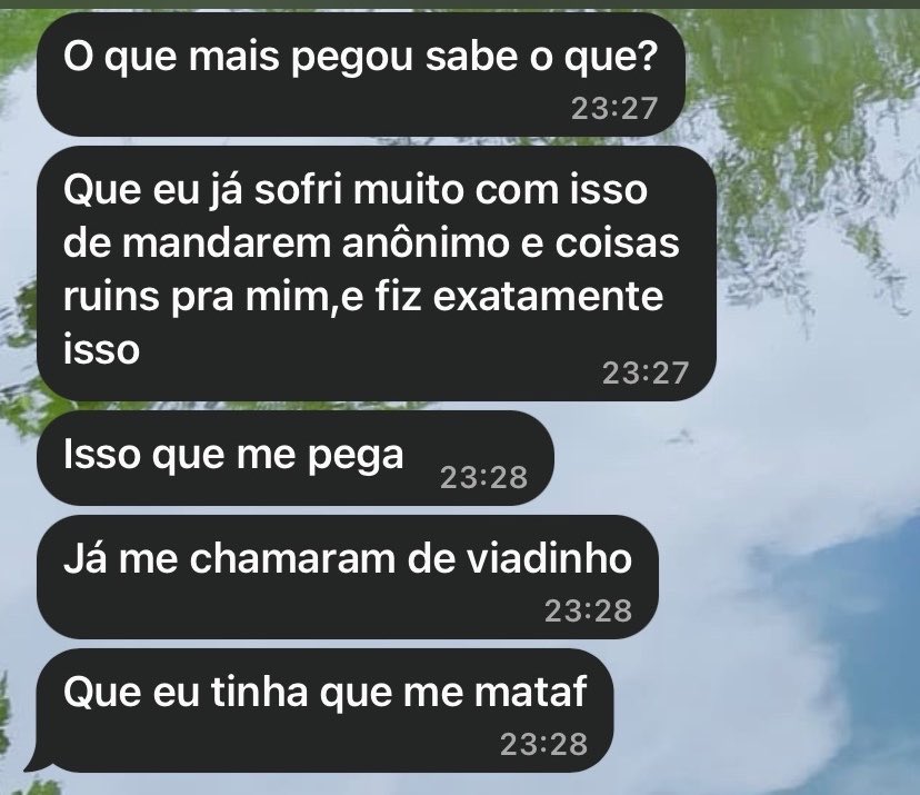 boutiquekcal's tweet photo. não gente mas o dario resumindo as coisas q ele mandou pro cai em anônima como “horrendas” e que se desculpou tipo meu amor vc cometeu CRIMES isso é TRANSFOBIA nua e crua da forma mais covarde possível está além de horrendo é CRIMINOSO

tem q quita esse filhote de cruz credo q+ https://t.co/RZ784MSrYE