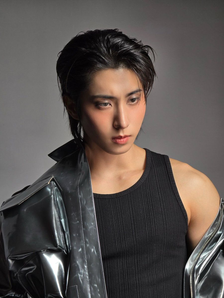 _sssuusus's tweet photo. ページの感想【HAN×NYLON JAPAN×NARSコラボ第2弾ありがとうございました💓HANの魅力が詰まった1冊を楽しく拝読しました！3つのコンセプトそれぞれで同一人物とは思えない変化が見られ、NARSによる3種3様の美しさの引き出され方が素晴らしかったです🥹】https://t.co/oD74qAB1bt #HAN_NARS https://t.co/DoIXJGcCEe